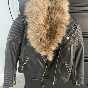 H&M Faux Leather Cropped Jacket with Detachable Fur Collar Size 10